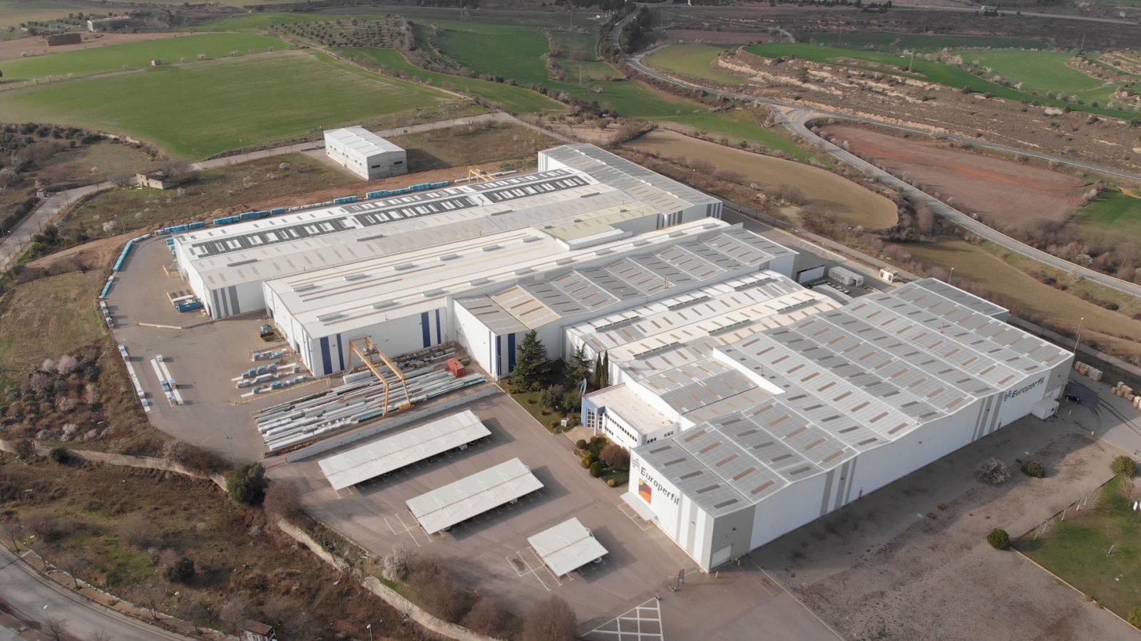 coberta-fotovoltaica-autoconsum-europerfil-cervera